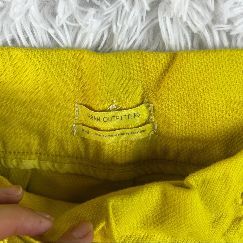 Urban Outfitters Yellow High-Waist Cotton Capris - Picture 4 of 14